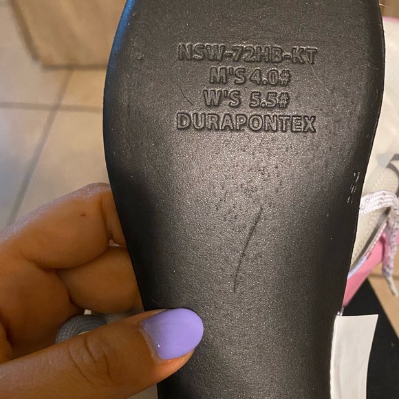 Women's Air Max 2090 Casual Sneakers Size 5.5 - Picture 4 of 6